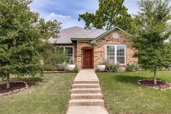 2248 Nob Hill, Carrollton, TX 75006
