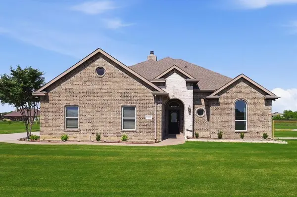 5560 Virginia Drive, Dish, TX 76247