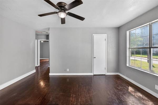 604 Graham Street, Cleburne, TX 76033