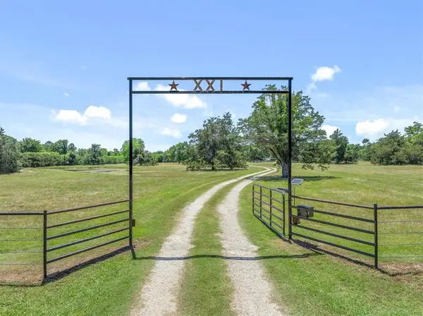 6663 CLEARWATER RANCH Road, Wills Point, TX 75169