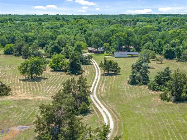 6663 CLEARWATER RANCH Road, Wills Point, TX 75169