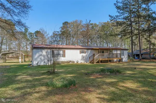 230 E cloverleaf Drive, Haughton, LA 71037