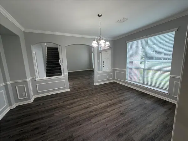 1055 Heathrow Drive, Frisco, TX 75036