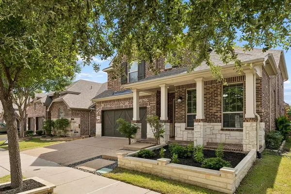 400 Warwick Boulevard, Lewisville, TX 75056