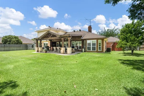 602 Highland Hills Lane, Highland Village, TX 75077