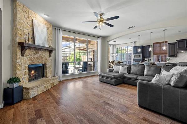 4801 Sam Bass Court, Fort Worth, TX 76244