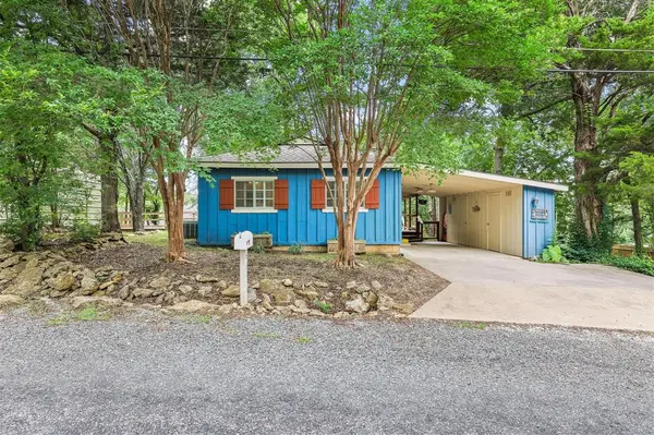 61 Windsor Drive, Pottsboro, TX 75076
