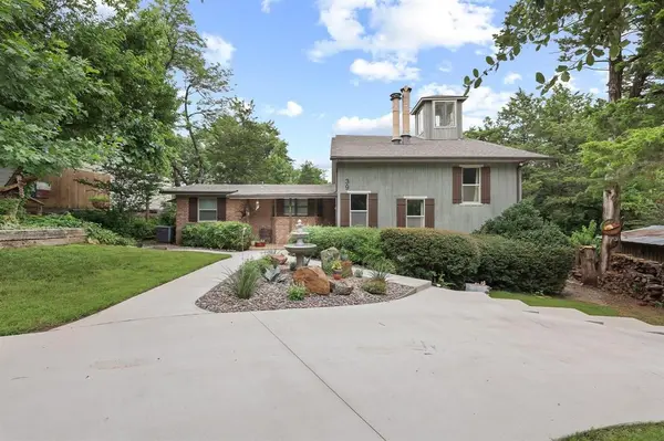 39 Windsor Drive, Pottsboro, TX 75076