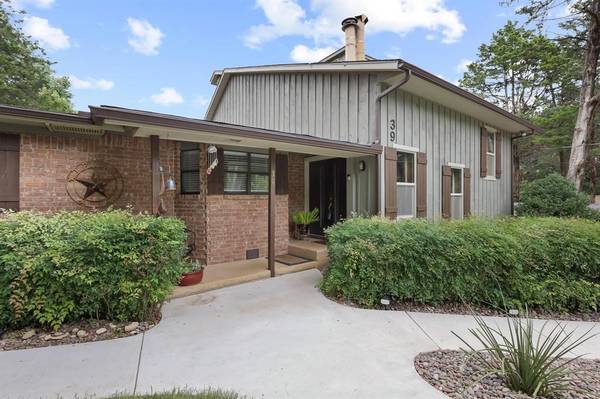 39 Windsor Drive, Pottsboro, TX 75076