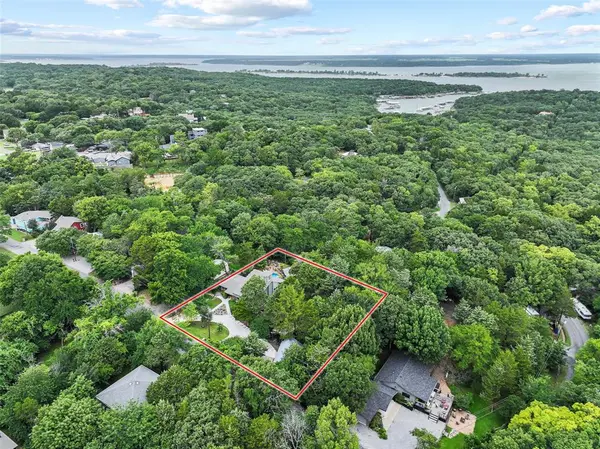 39 Windsor Drive, Pottsboro, TX 75076