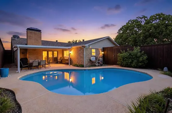 4913 Roberts Drive, The Colony, TX 75056