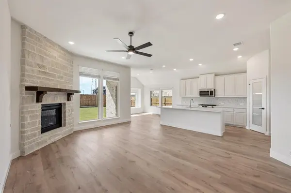 200 Sweetwater Drive, Commerce, TX 75428