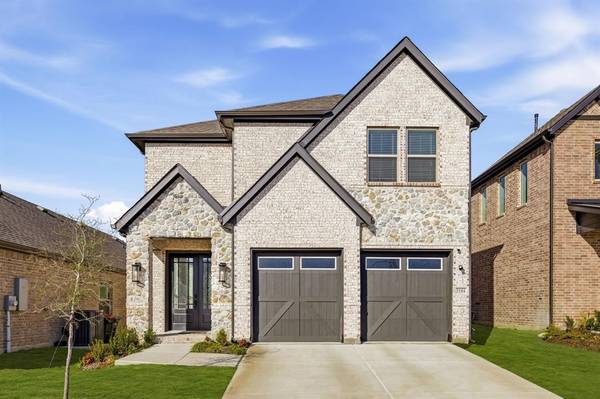 3104 Lake Village Drive, Anna, TX 75409