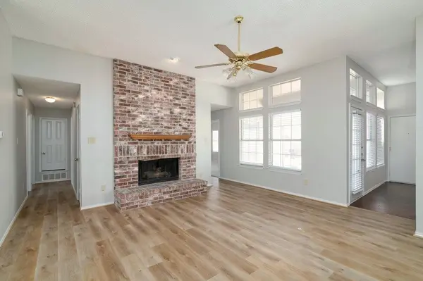 6813 Aimpoint Drive, Plano, TX 75023