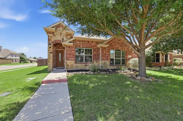 9024 Stewart Street, Cross Roads, TX 76227