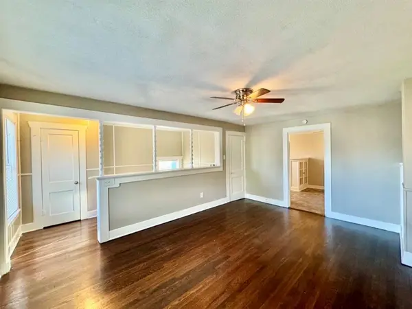 5738 Worth Street, Dallas, TX 75214
