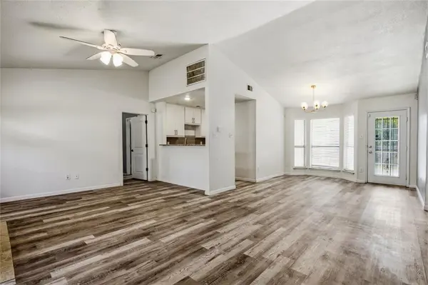 2431 Eastern Oaks Drive, Dallas, TX 75227