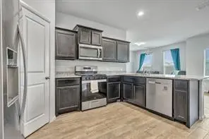9752 New Bern Drive, Fort Worth, TX 76108