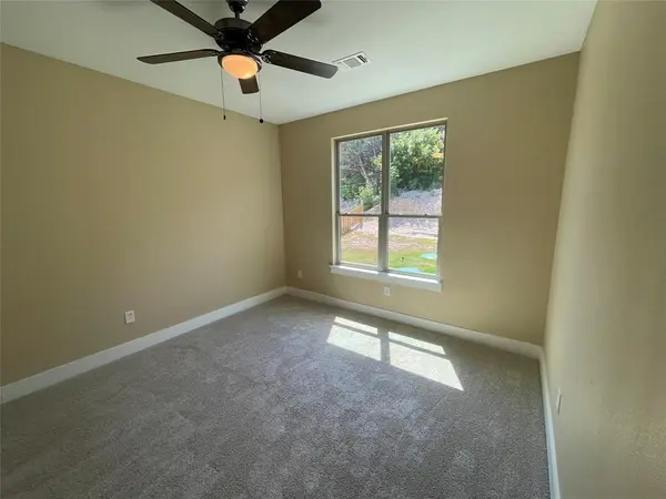 4313 Mountain Hollow Drive, Granbury, TX 76048