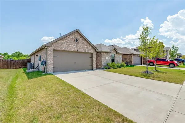 523 Summit Pass Lane, Princeton, TX 75407