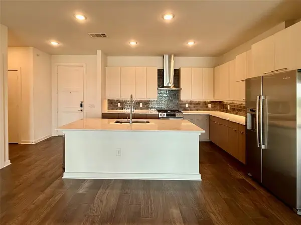 7450 Coronado Avenue #613, Dallas, TX 75214