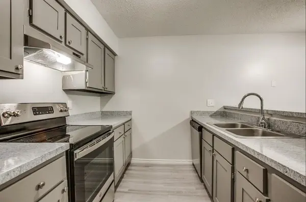 1939 Cranford Drive #102, Garland, TX 75041