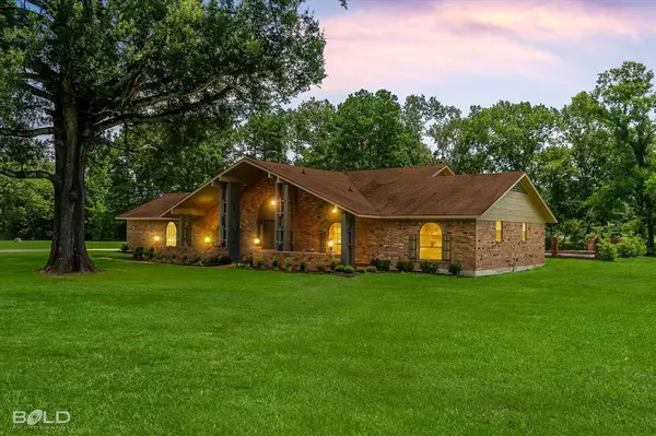13695 Four Forks Road, Keithville, LA 71047