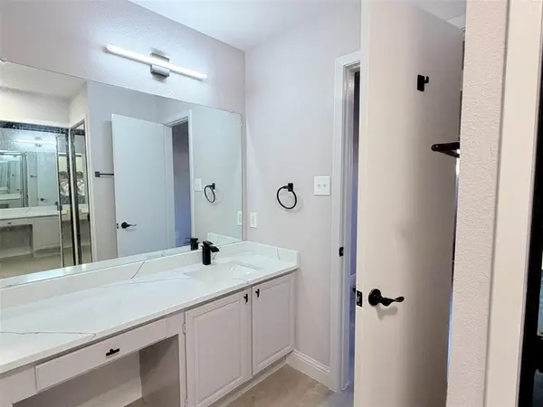 5757 Martel Avenue #B05, Dallas, TX 75206