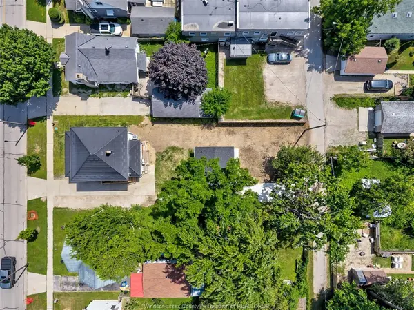 58 MARLBOROUGH Street East, Leamington, ON N8H 1W7