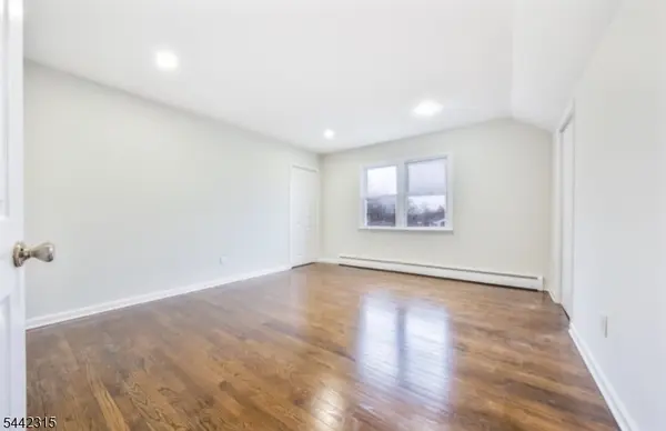 91 Broad St, Summit City, NJ 07901