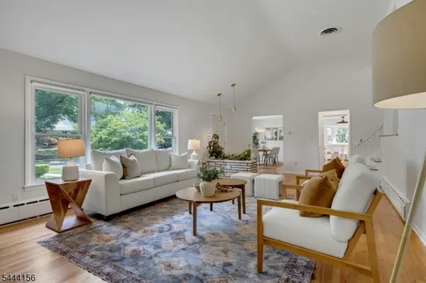 117 Yantacaw Brook Rd, Montclair Twp., NJ 07043
