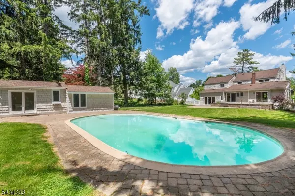 163 Sand Spring Rd, Harding Twp., NJ 07960
