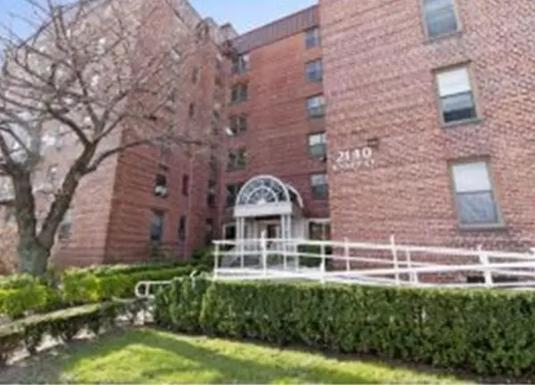 2140 Knapp ST #3E, Brooklyn, NY 11229