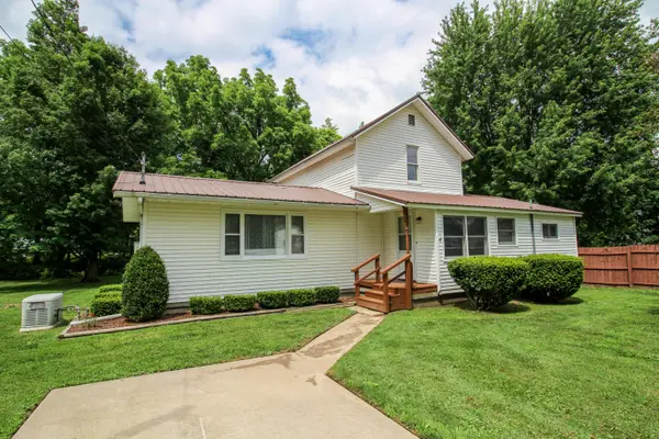 617 E Read ST, Marcellus Vllg, MI 49067