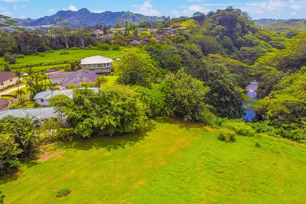 72 NO KA OI PL, Kapaa, HI 96746