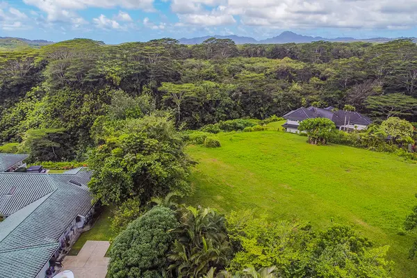72 NO KA OI PL, Kapaa, HI 96746