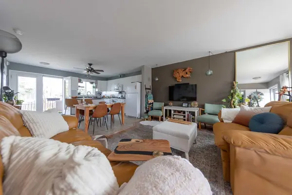 4811 47 AVE #316, Lloydminster, SK S9V0T9