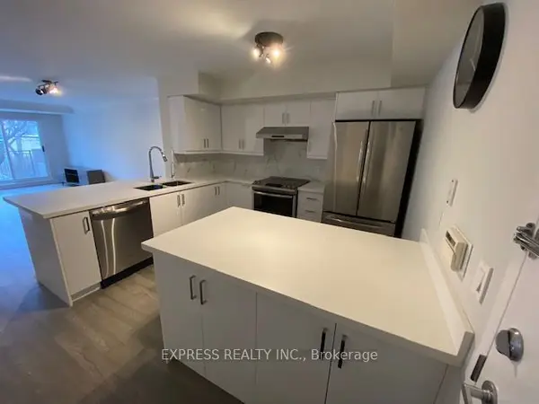 28 Sommerset WAY #1639, Toronto C14, ON M2N 6W7