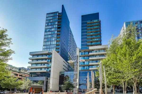 36 Lisgar ST #602W, Toronto C01, ON M6J 0C7