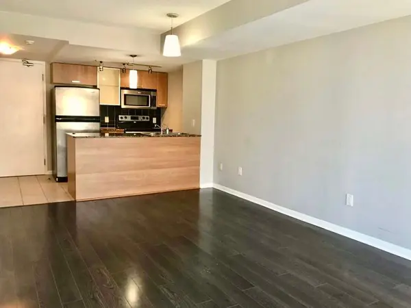 37 Grosvenor ST #1406, Toronto C01, ON M4Y 3G5