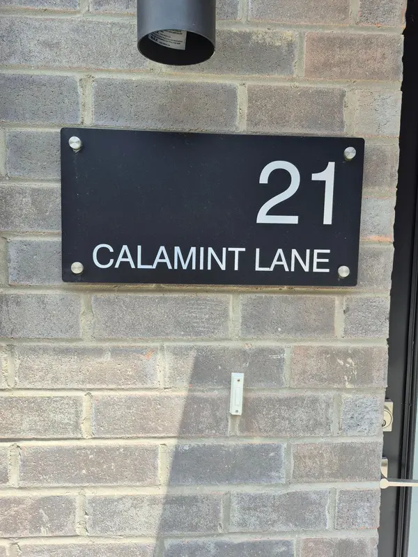21 Calamint LN, Toronto E05, ON M1W 2H1