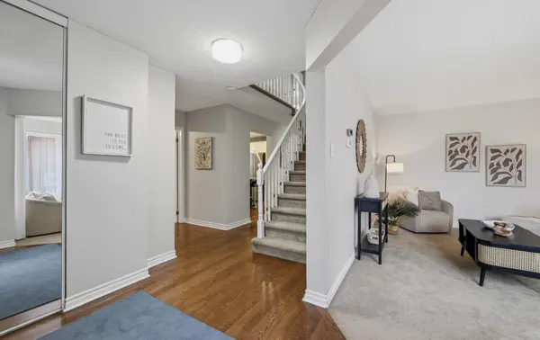 64 Keeble CRES, Ajax, ON L1T 3R5