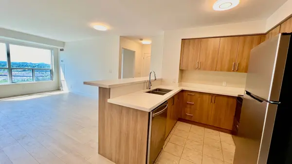 38 Lee Centre DR #1907, Toronto E09, ON M1H 3J7