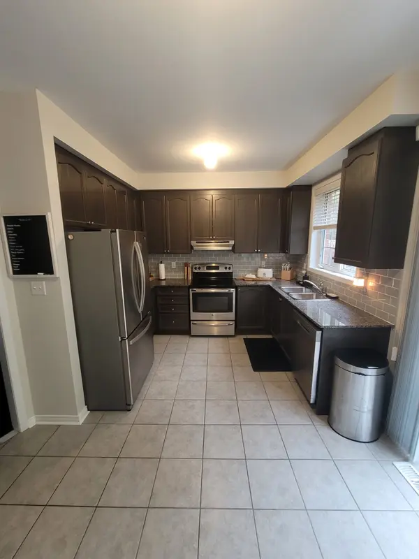 108 Milligan ST, Clarington, ON L1B 0B5