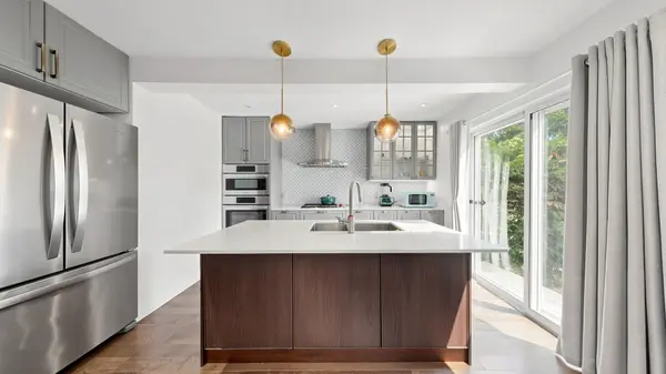 60 Kimberdale CRES, Toronto E05, ON M1W 1Y5