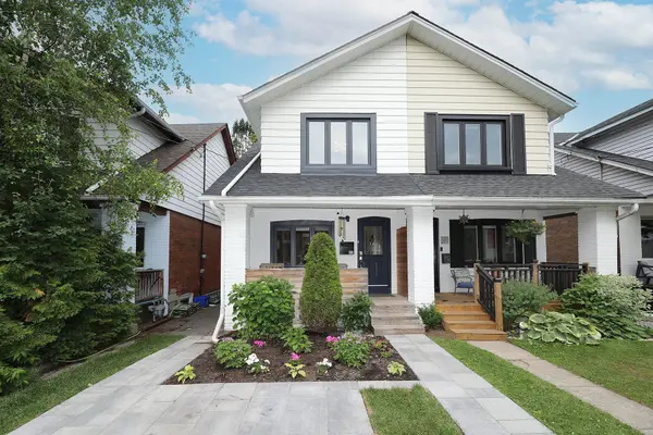 339 Scarborough RD, Toronto E02, ON M4E 3M9