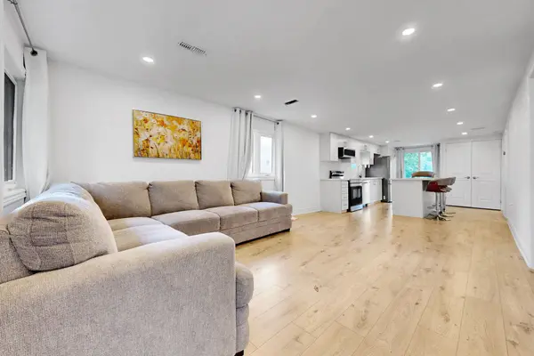 335 Miami DR, Georgina, ON L4P 2Z6