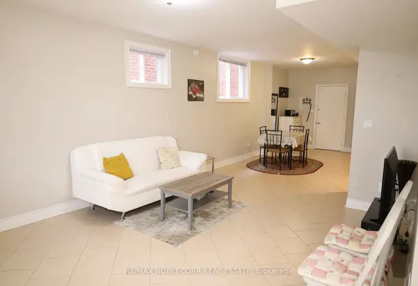 5 Twinberry CRES #Lower, Vaughan, ON L4L 3X5
