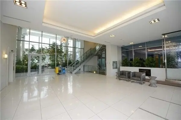 9090 Yonge ST ##1608, Richmond Hill, ON L4C 6Z9