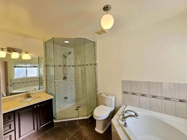 56 Briarcrest DR, Markham, ON L6C 3E7